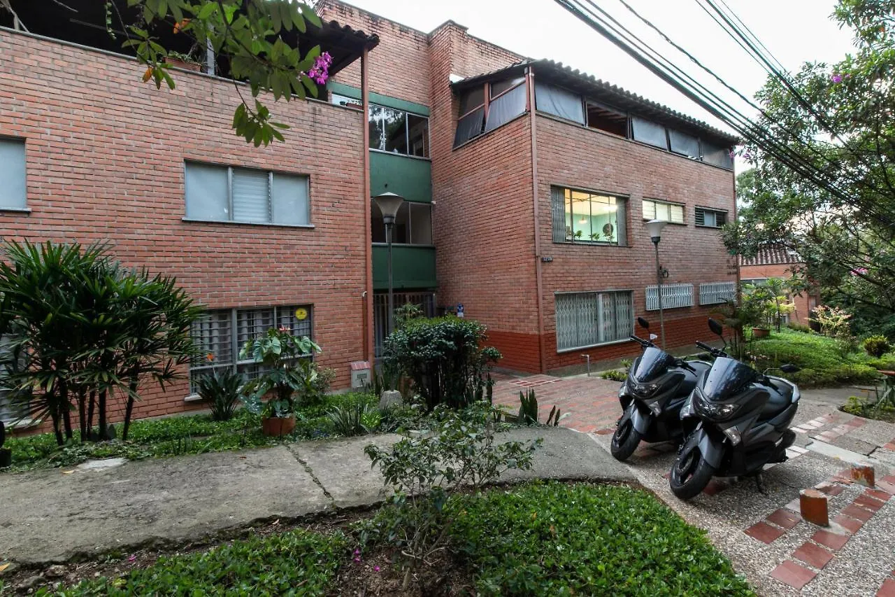 Provenza Living Apartment In Poblado - Medellin - Colombia